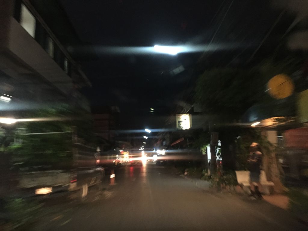ภาพถนนตรงที่ เอก เซอร์วิส ตั้งอยู่ ถ่ายโดย kyoko พ.ศ. 2561 (2018) · A street-level view of where เอก เซอร์วิส · Ek Service stands, by kyoko in 2561 (2018)