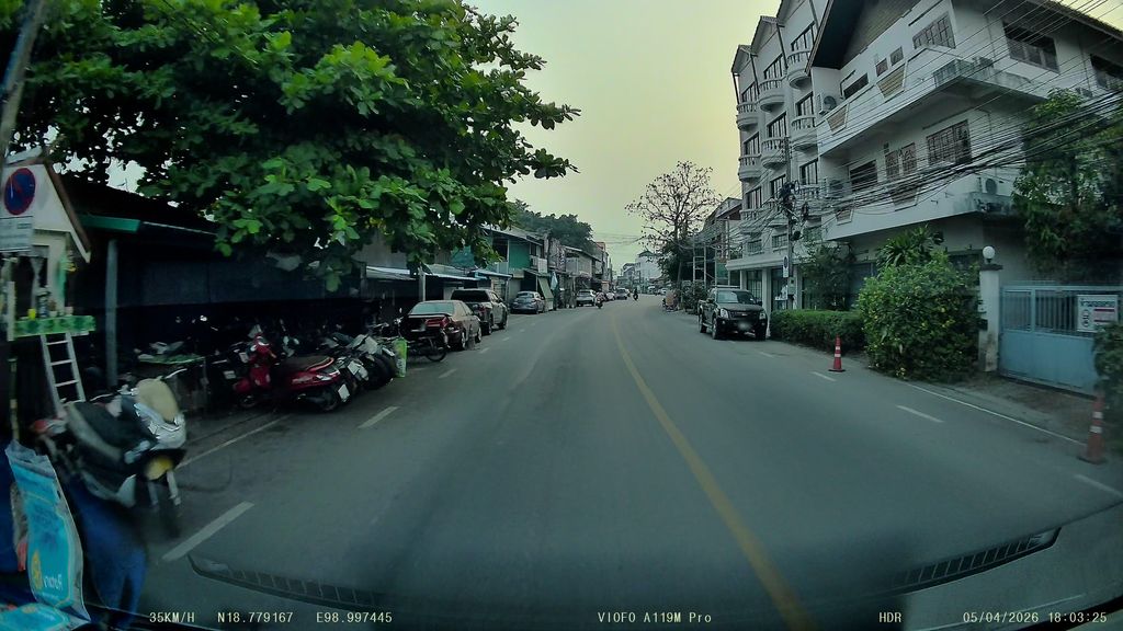 ภาพถนนตรงที่ ประจวบมอเตอร์ ตั้งอยู่ ถ่ายโดย ThailandCambodia พ.ศ. 2569 (2026) · A street-level view of where ประจวบมอเตอร์ · Prachuap Motor stands, by ThailandCambodia in 2569 (2026)