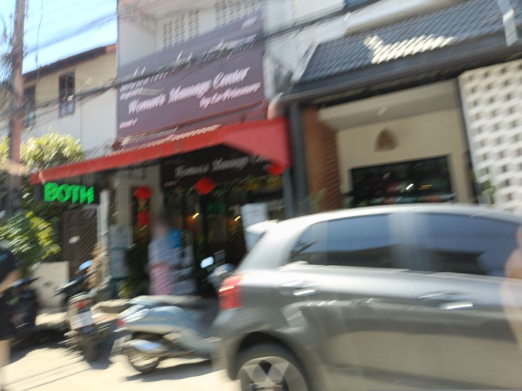 ภาพถนนตรงที่ นำเทเลอร์ 1991 ตั้งอยู่ ถ่ายโดย skillsy พ.ศ. 2568 (2025) · A street-level view of where NUM Tailor 1991 stands, by skillsy in 2568 (2025)
