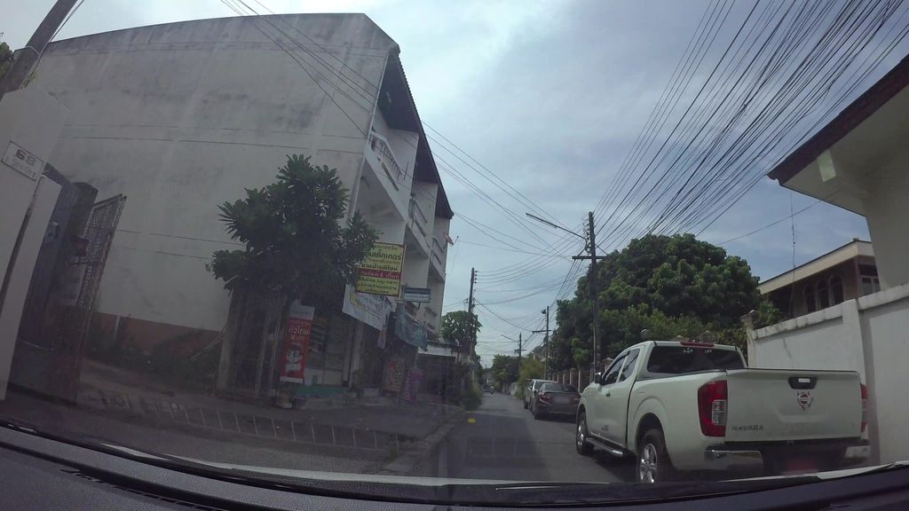 ภาพถนนตรงที่ อาร์ตวัน ตั้งอยู่ ถ่ายโดย kaart_3 พ.ศ. 2562 (2019) · A street-level view of where อาร์ตวัน · Art Wan stands, by kaart_3 in 2562 (2019)