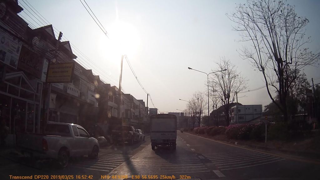 ภาพถนนตรงที่ แม่เหียะรักษาสัตว์ ตั้งอยู่ ถ่ายโดย mapcreator พ.ศ. 2562 (2019) · A street-level view of where แม่เหียะรักษาสัตว์ · Mae Hia Raksasat stands, by mapcreator in 2562 (2019)