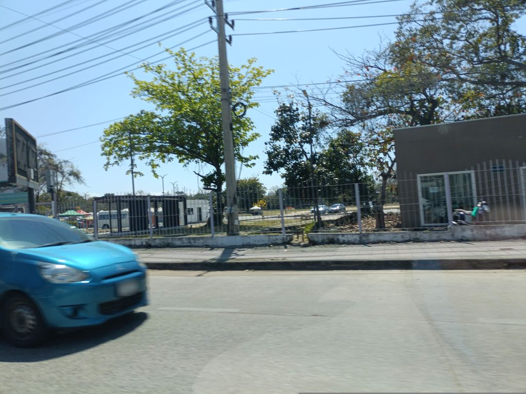 ภาพถนนตรงที่ smilecopy ตั้งอยู่ ถ่ายโดย skillsy พ.ศ. 2568 (2025) · A street-level view of where smilecopy stands, by skillsy in 2568 (2025)