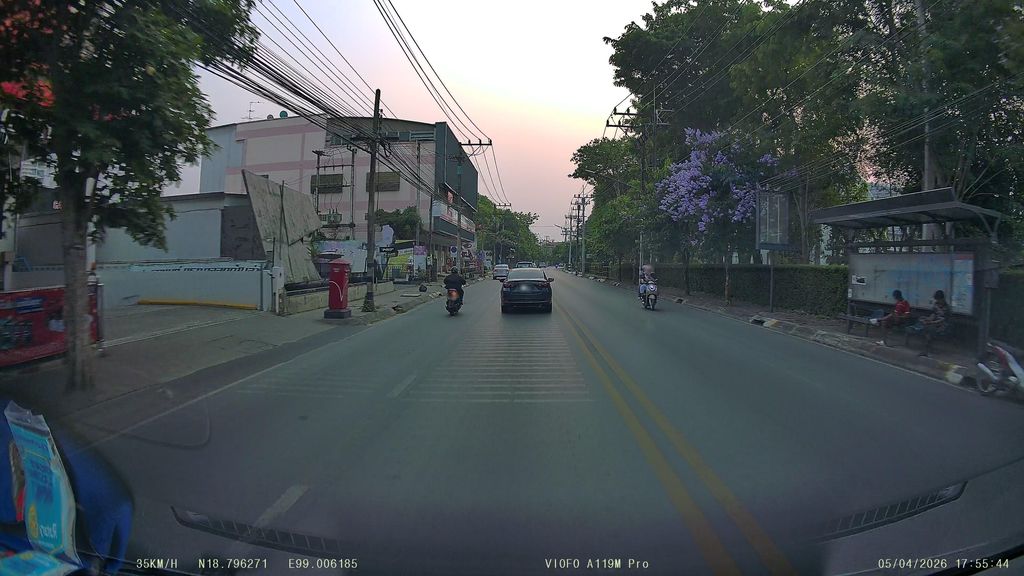 ภาพถนนตรงที่ แสงขัยพาณิชน์ ตั้งอยู่ ถ่ายโดย ThailandCambodia พ.ศ. 2569 (2026) · A street-level view of where Sangchai Panich stands, by ThailandCambodia in 2569 (2026)