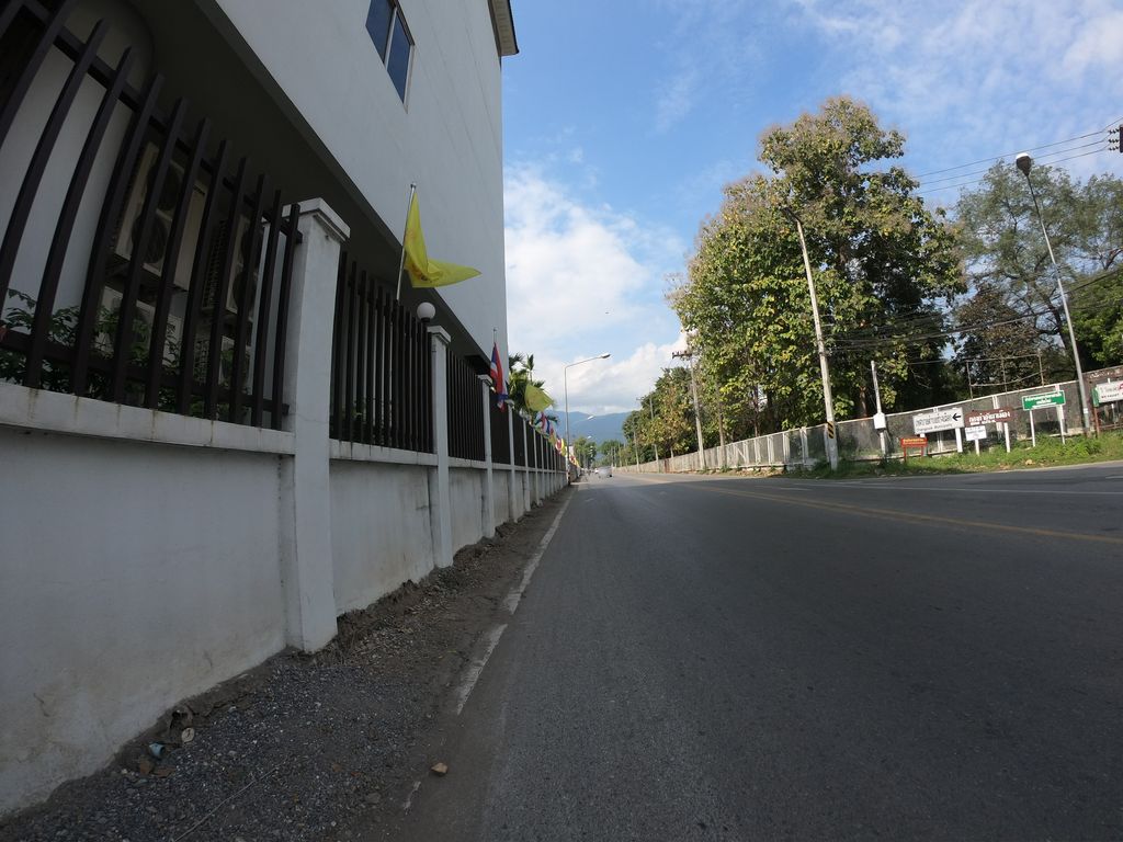 ภาพถนนตรงที่ Defence Energy & Petroleum Training Centre ตั้งอยู่ ถ่ายโดย chanuwath_grab พ.ศ. 2562 (2019) · A street-level view of where Defence Energy & Petroleum Training Centre stands, by chanuwath_grab in 2562 (2019)