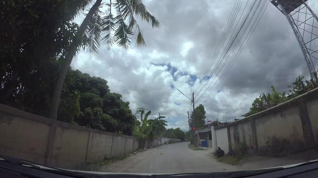 ภาพถนนตรงที่ สะใภ้เมล่อนฟาร์ม ตั้งอยู่ ถ่ายโดย kaart_3 พ.ศ. 2562 (2019) · A street-level view of where สะใภ้เมล่อนฟาร์ม · Saphai Menonfam stands, by kaart_3 in 2562 (2019)