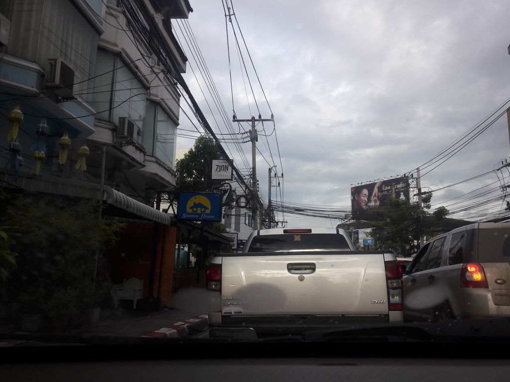 ภาพถนนตรงที่ วิน ทรานสปอร์ต - ไทยแลนด์ จำกัด ตั้งอยู่ ถ่ายโดย ratchaphat พ.ศ. 2561 (2018) · A street-level view of where วิน ทรานสปอร์ต - ไทยแลนด์ จำกัด · Win Sansapot - Thailand Chamkat stands, by ratchaphat in 2561 (2018)