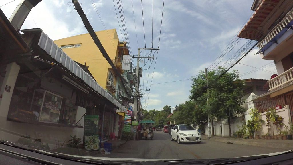 ภาพถนนตรงที่ Cozy ink ตั้งอยู่ ถ่ายโดย kaart_3 พ.ศ. 2562 (2019) · A street-level view of where Cozy ink stands, by kaart_3 in 2562 (2019)