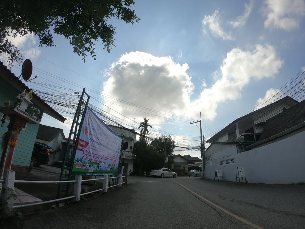 ภาพถนนตรงที่ กศน.ตำบลหนองป่าครั่ง ตั้งอยู่ ถ่ายโดย chanuwath_grab พ.ศ. 2562 (2019) · A street-level view of where กศน.ตำบลหนองป่าครั่ง · Kason.Tambon Nong Pa Khrang stands, by chanuwath_grab in 2562 (2019)