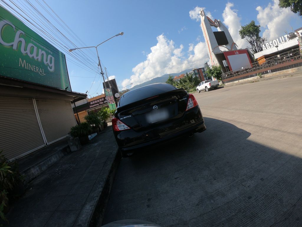 ภาพถนนตรงที่ Infinity Pub & Restaurant ตั้งอยู่ ถ่ายโดย chanuwath_grab พ.ศ. 2562 (2019) · A street-level view of where Infinity Pub & Restaurant stands, by chanuwath_grab in 2562 (2019)