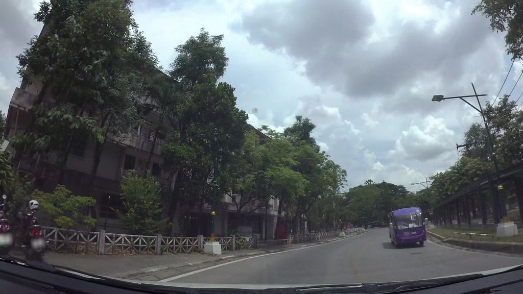 ภาพถนนตรงที่ ร้านนมเกร็ด Kami สาขา หอพักสีชมพู มช. ตั้งอยู่ ถ่ายโดย kaart_3 พ.ศ. 2562 (2019) · A street-level view of where ร้านนมเกร็ด Kami สาขา หอพักสีชมพู มช. stands, by kaart_3 in 2562 (2019)