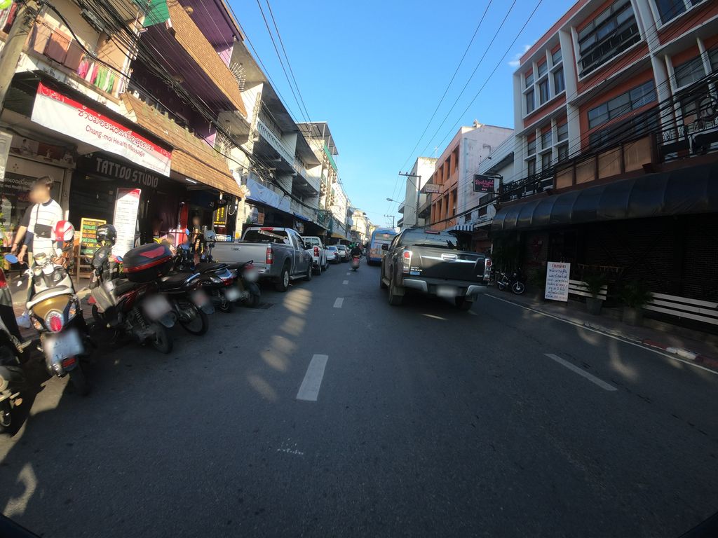 ภาพถนนตรงที่ วัดท่าใหม่อิ ตำบลป่าแดด ตั้งอยู่ ถ่ายโดย chanuwath_grab พ.ศ. 2562 (2019) · A street-level view of where วัดท่าใหม่อิ ตำบลป่าแดด · Wat Thamaii Tambon Pa Daet stands, by chanuwath_grab in 2562 (2019)