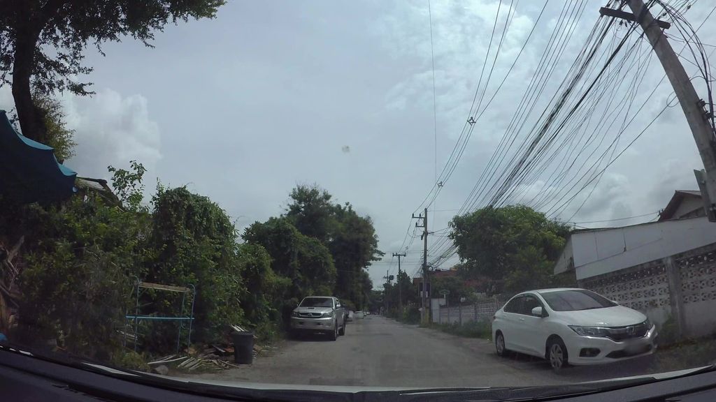 ภาพถนนตรงที่ กตังค์ Cafe and Bistro ตั้งอยู่ ถ่ายโดย kaart_3 พ.ศ. 2562 (2019) · A street-level view of where กตังค์ Cafe and Bistro stands, by kaart_3 in 2562 (2019)