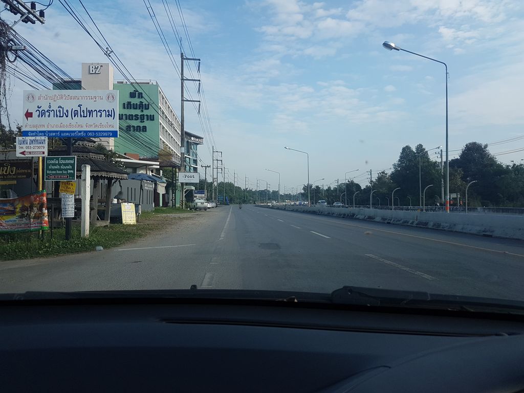 ภาพถนนตรงที่ บริษัท พอร์คกี้โกลด์ 2020 จำกัด ตั้งอยู่ ถ่ายโดย ekkarin พ.ศ. 2561 (2018) · A street-level view of where บริษัท พอร์คกี้โกลด์ 2020 จำกัด · Phok Ki Gold 2020 Chamkat Company stands, by ekkarin in 2561 (2018)