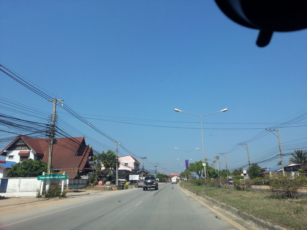 ภาพถนนตรงที่ นิวอะไหล่แทรคเตอร์ ปงตำ ไชยปราการ ตั้งอยู่ ถ่ายโดย mishari พ.ศ. 2558 (2015) · A street-level view of where นิวอะไหล่แทรคเตอร์ ปงตำ ไชยปราการ · New Alai Tractor Pongtam Chai Prakan stands, by mishari in 2558 (2015)