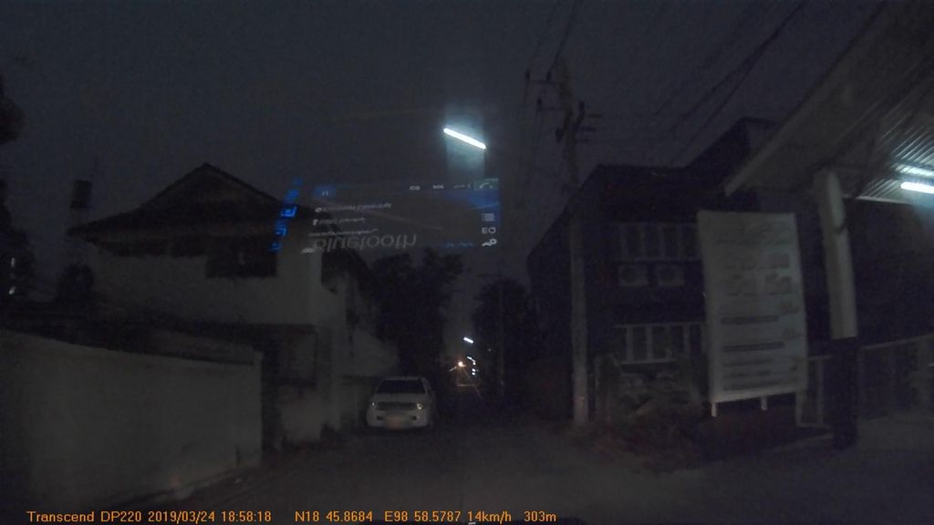 ภาพถนนตรงที่ 98 Tower ห้องพักรายวัน เชียงใหม่ ตั้งอยู่ ถ่ายโดย mapcreator พ.ศ. 2562 (2019) · A street-level view of where 98 Tower ห้องพักรายวัน เชียงใหม่ stands, by mapcreator in 2562 (2019)