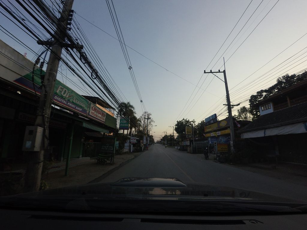ภาพถนนตรงที่ จรูญคัลเลอร์แล็บ เชียงดาว-Jaroon Color Lab Chiang Dao ตั้งอยู่ ถ่ายโดย mishari พ.ศ. 2559 (2016) · A street-level view of where จรูญคัลเลอร์แล็บ เชียงดาว-Jaroon Color Lab Chiang Dao stands, by mishari in 2559 (2016)