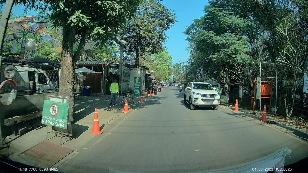 ภาพถนนตรงที่ Kaptor Store ตั้งอยู่ ถ่ายโดย ThailandCambodia พ.ศ. 2569 (2026) · A street-level view of where Kaptor Store stands, by ThailandCambodia in 2569 (2026)