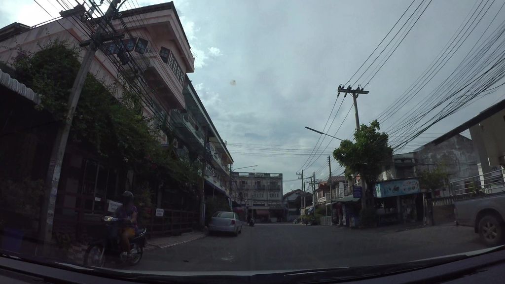 ภาพถนนตรงที่ HOP Chafe’ ฮ็อป ชาเฟ่ - สาขาเคหะหนองหอย ตั้งอยู่ ถ่ายโดย kaart_3 พ.ศ. 2562 (2019) · A street-level view of where HOP Chafe’ ฮ็อป ชาเฟ่ - สาขาเคหะหนองหอย stands, by kaart_3 in 2562 (2019)