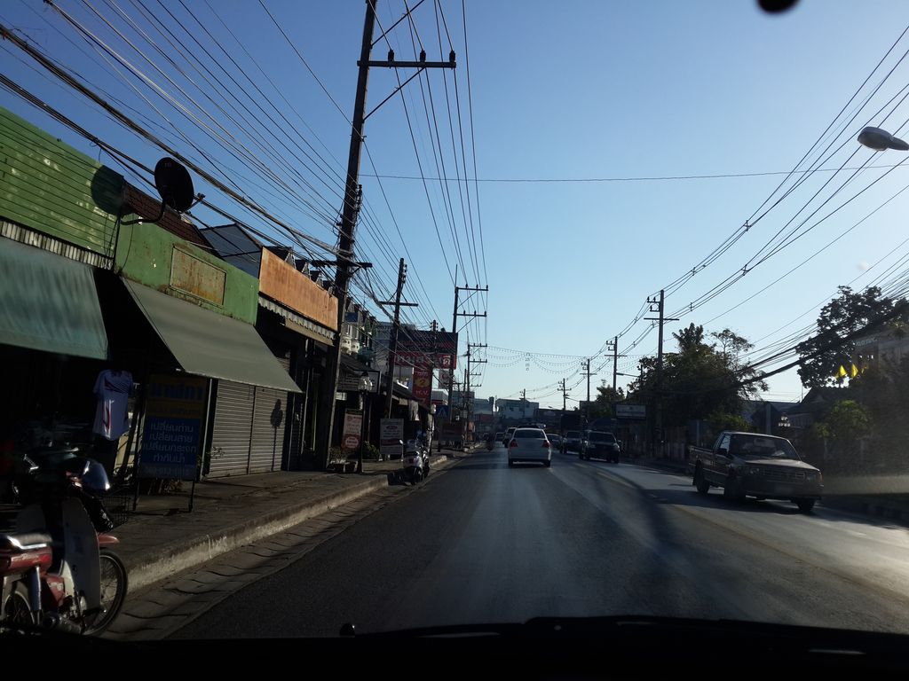 ภาพถนนตรงที่ k.a.sport ตั้งอยู่ ถ่ายโดย mishari พ.ศ. 2557 (2014) · A street-level view of where k.a.sport stands, by mishari in 2557 (2014)