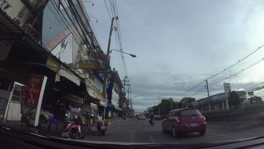ภาพถนนตรงที่ ด็อกเตอร์วรรณ คลินิกเวชกรรม ตั้งอยู่ ถ่ายโดย kaart_3 พ.ศ. 2562 (2019) · A street-level view of where ด็อกเตอร์วรรณ คลินิกเวชกรรม · Dooktoe Wan Clinic Wetkrarom stands, by kaart_3 in 2562 (2019)