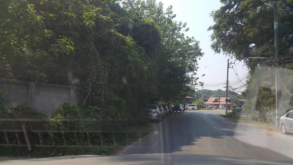 ภาพถนนตรงที่ KP AGRO ตั้งอยู่ ถ่ายโดย jrcarlsen พ.ศ. 2562 (2019) · A street-level view of where KP AGRO stands, by jrcarlsen in 2562 (2019)