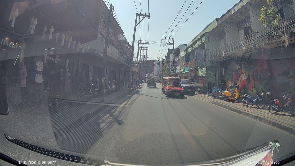 ภาพถนนตรงที่ ร้านนครกิโล สาขาเชียงใหม่ ตั้งอยู่ ถ่ายโดย ThailandCambodia พ.ศ. 2569 (2026) · A street-level view of where ร้านนครกิโล สาขาเชียงใหม่ · Ran Nakhon Kilo Sakha Chiang Mai stands, by ThailandCambodia in 2569 (2026)