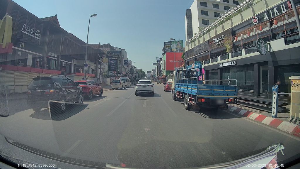 ภาพถนนตรงที่ Smile Super Exchange Pavilion Better Rate ตั้งอยู่ ถ่ายโดย ThailandCambodia พ.ศ. 2569 (2026) · A street-level view of where Smile Super Exchange Pavilion Better Rate stands, by ThailandCambodia in 2569 (2026)