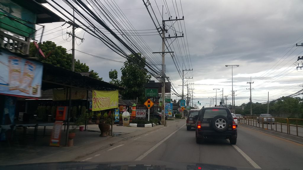 ภาพถนนตรงที่ คลินิกกายภาพบำบัดแม่ริม รักษาปวด ชา ข้อต่อ กระดูก กล้ามเนื้อ เส้นเอ็น : Maerim Physical Thepary Clinic ตั้งอยู่ ถ่ายโดย jrcarlsen พ.ศ. 2560 (2017) · A street-level view of where คลินิกกายภาพบำบัดแม่ริม รักษาปวด ชา ข้อต่อ กระดูก กล้ามเนื้อ เส้นเอ็น : Maerim Physical Thepary Clinic stands, by jrcarlsen in 2560 (2017)