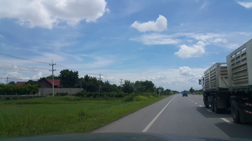 ภาพถนนตรงที่ ปากอ้าหม่าล่า ตั้งอยู่ ถ่ายโดย jrcarlsen พ.ศ. 2560 (2017) · A street-level view of where ปากอ้าหม่าล่า · Pak A Mala stands, by jrcarlsen in 2560 (2017)