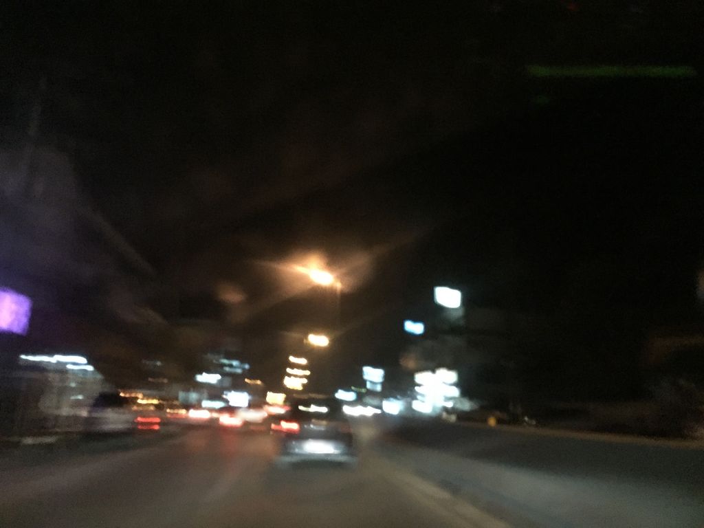 ภาพถนนตรงที่ ซาลาเปาทับหลี ตั้งอยู่ ถ่ายโดย kyoko พ.ศ. 2561 (2018) · A street-level view of where ซาลาเปาทับหลี · Salapao Thapli stands, by kyoko in 2561 (2018)