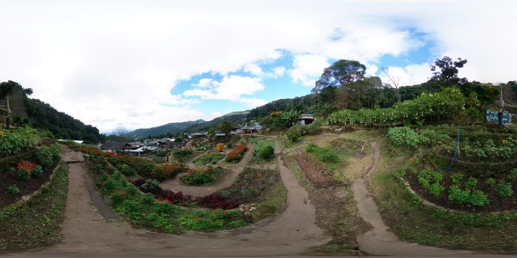 ภาพถนนตรงที่ ชุดม้งและผ้าปักม้ง ตั้งอยู่ ถ่ายโดย AllWays360 พ.ศ. 2568 (2025) · A street-level view of where ชุดม้งและผ้าปักม้ง · Chut Mong Lae Pha Pak Mong stands, by AllWays360 in 2568 (2025)
