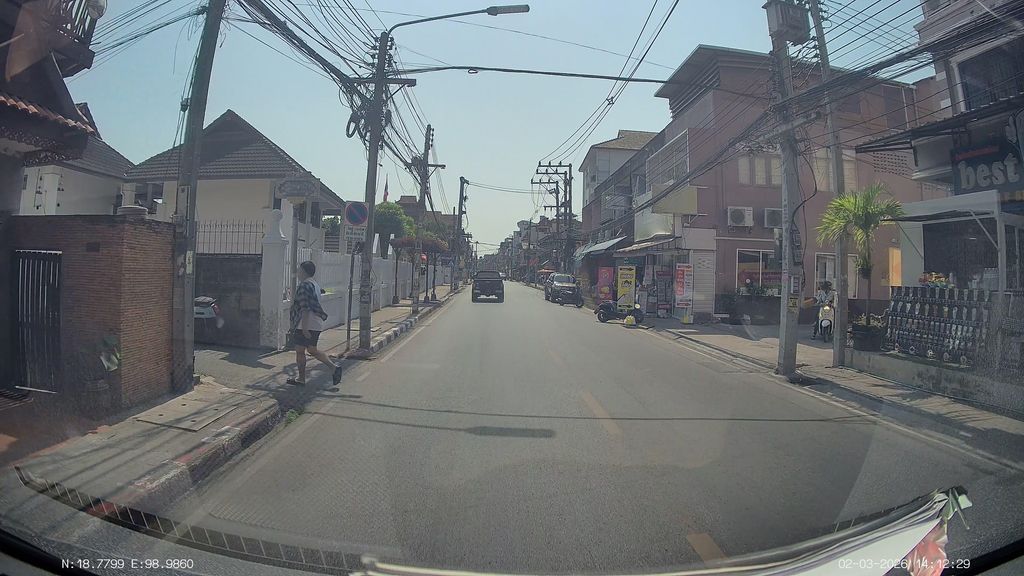 ภาพถนนตรงที่ Ponsawan Silver ตั้งอยู่ ถ่ายโดย ThailandCambodia พ.ศ. 2569 (2026) · A street-level view of where Ponsawan Silver stands, by ThailandCambodia in 2569 (2026)