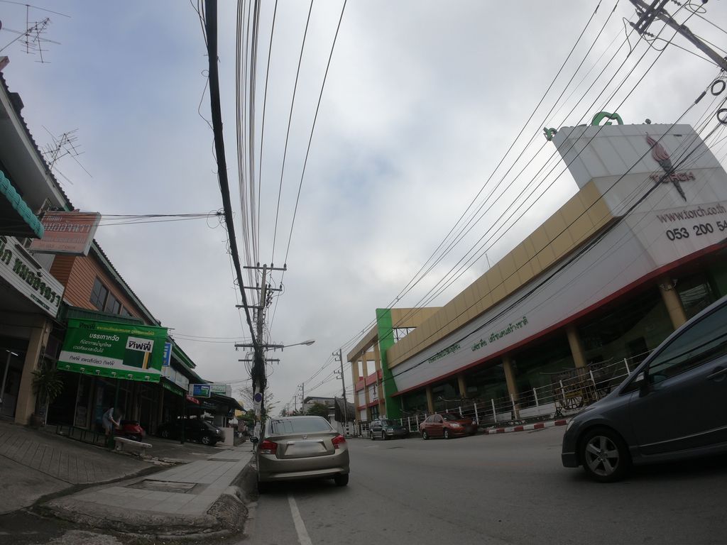 ภาพถนนตรงที่ โตโยต้าเชียงใหม่ สำนักงานใหญ่มหิดล By เซลล์ หอย ตั้งอยู่ ถ่ายโดย chanuwath_grab พ.ศ. 2562 (2019) · A street-level view of where โตโยต้าเชียงใหม่ สำนักงานใหญ่มหิดล By เซลล์ หอย · Toyota Chiang Mai Samnakngan Yai Mahitla By Sen Hoi stands, by chanuwath_grab in 2562 (2019)