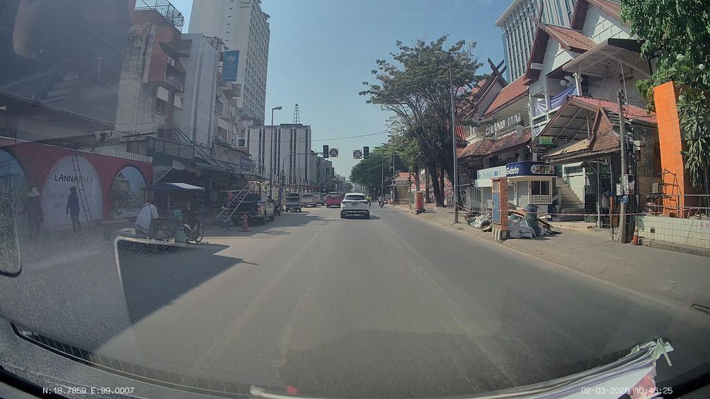 ภาพถนนตรงที่ เจอี เอ ไนท์ บาซาร์ โจ๊ก ตั้งอยู่ ถ่ายโดย ThailandCambodia พ.ศ. 2569 (2026) · A street-level view of where เจอี เอ ไนท์ บาซาร์ โจ๊ก · J I A Night Basa Chok stands, by ThailandCambodia in 2569 (2026)