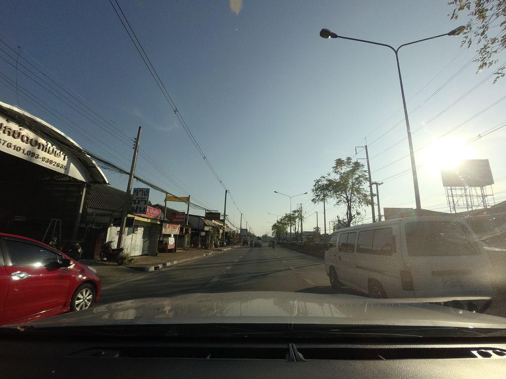 ภาพถนนตรงที่ ไพบูลย์ ดอกไม้แห้ง ตั้งอยู่ ถ่ายโดย mishari พ.ศ. 2564 (2021) · A street-level view of where ไพบูลย์ ดอกไม้แห้ง · Phaibun Dokmaihaeng stands, by mishari in 2564 (2021)
