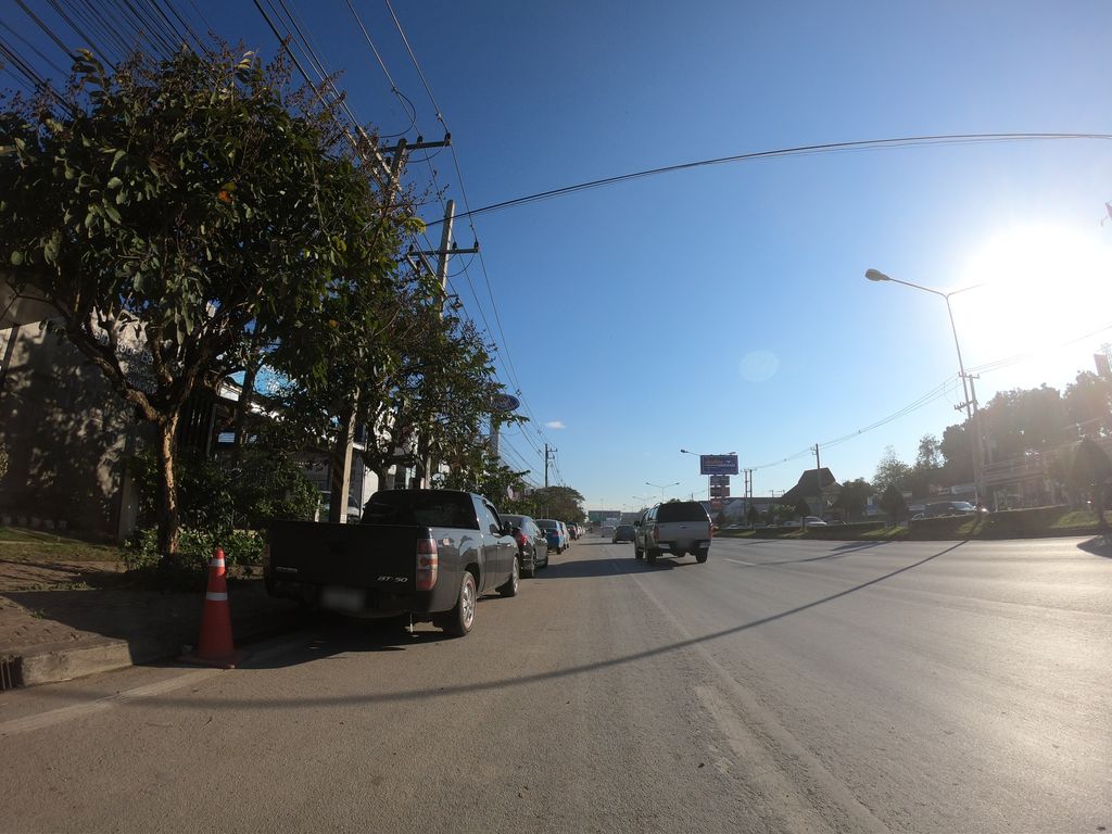 ภาพถนนตรงที่ บริษัท พิบูลย์ทราย จำกัด ตั้งอยู่ ถ่ายโดย chanuwath_grab พ.ศ. 2562 (2019) · A street-level view of where บริษัท พิบูลย์ทราย จำกัด · Phibunsai Chamkat Company stands, by chanuwath_grab in 2562 (2019)