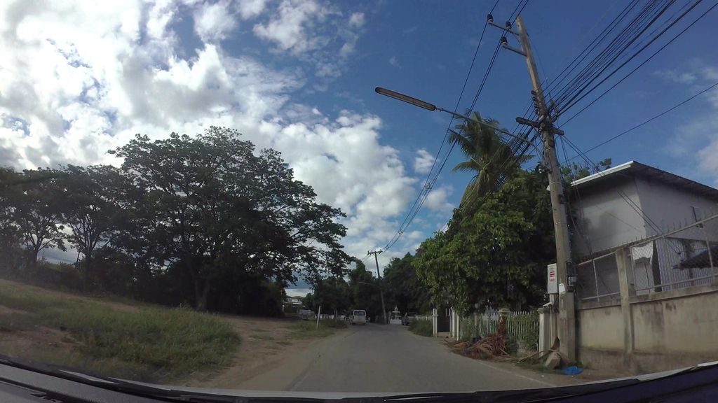 ภาพถนนตรงที่ Sunturi Keto ตั้งอยู่ ถ่ายโดย kaart_3 พ.ศ. 2562 (2019) · A street-level view of where Sunturi Keto stands, by kaart_3 in 2562 (2019)