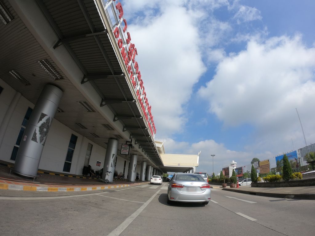 ภาพถนนตรงที่ รถเช่า PD Car For Rent ตั้งอยู่ ถ่ายโดย chanuwath_grab พ.ศ. 2562 (2019) · A street-level view of where รถเช่า PD Car For Rent stands, by chanuwath_grab in 2562 (2019)