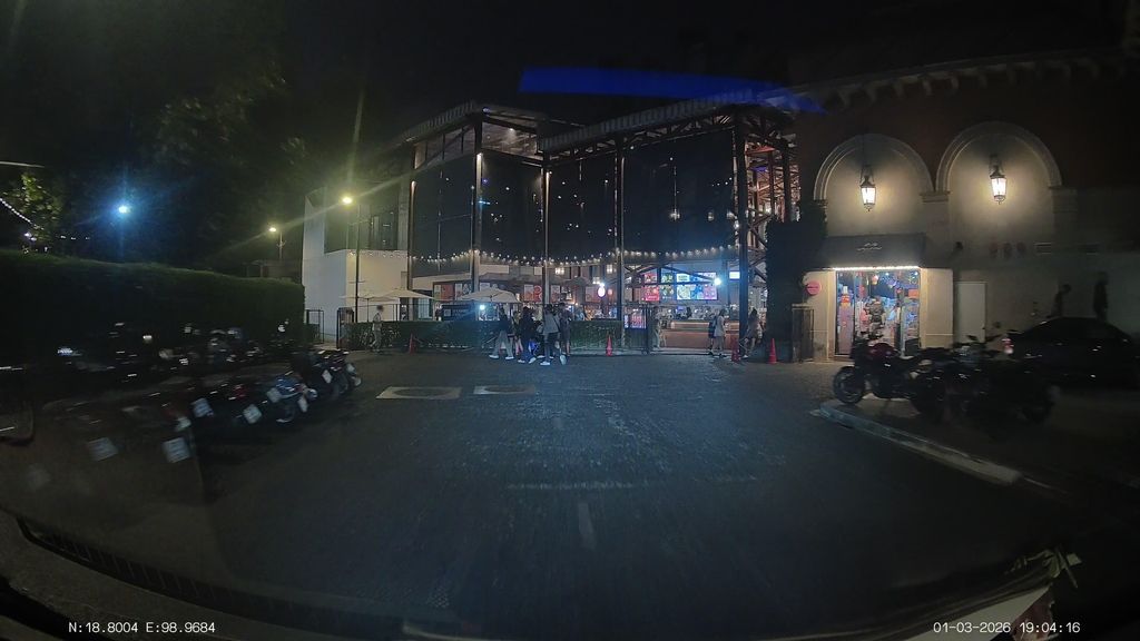 ภาพถนนตรงที่ Little Pasta Box ตั้งอยู่ ถ่ายโดย ThailandCambodia พ.ศ. 2569 (2026) · A street-level view of where Little Pasta Box stands, by ThailandCambodia in 2569 (2026)