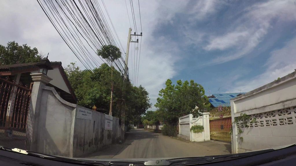 ภาพถนนตรงที่ ข้าวมันไก่เฮียเฉิง ตั้งอยู่ ถ่ายโดย kaart_3 พ.ศ. 2562 (2019) · A street-level view of where ข้าวมันไก่เฮียเฉิง · Khao Man Kai Hia Choeng stands, by kaart_3 in 2562 (2019)