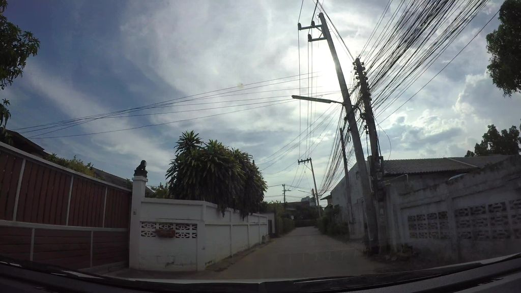 ภาพถนนตรงที่ อู่ บุญเสริมการช่าง ตั้งอยู่ ถ่ายโดย kaart_3 พ.ศ. 2562 (2019) · A street-level view of where อู่ บุญเสริมการช่าง · U Bun Soem Kanchang stands, by kaart_3 in 2562 (2019)