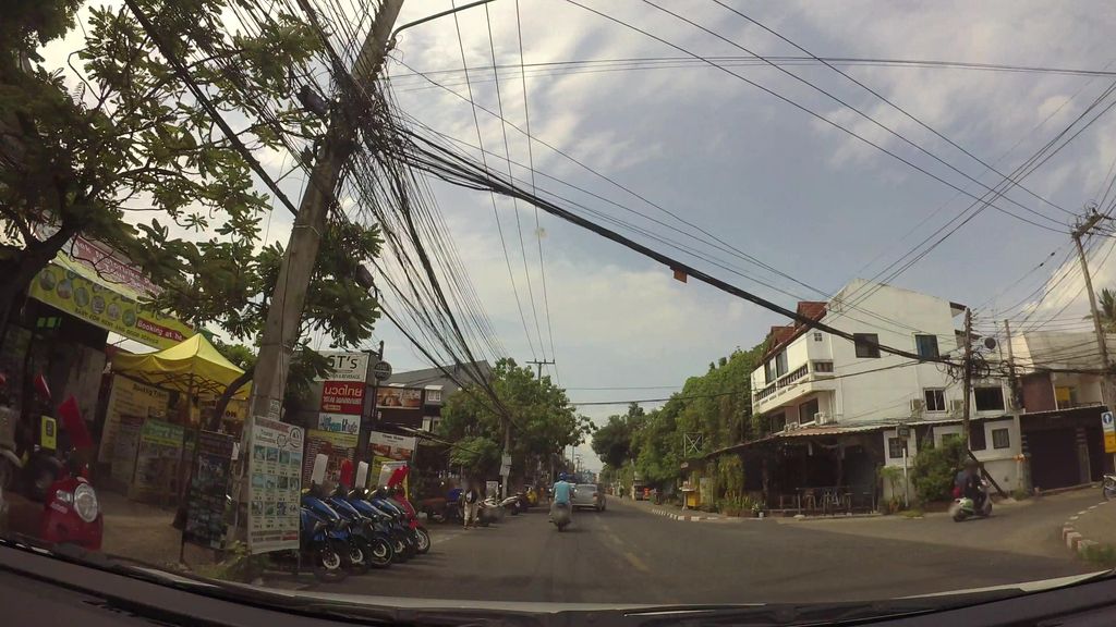 ภาพถนนตรงที่ OSK Barber Shop ตั้งอยู่ ถ่ายโดย kaart_3 พ.ศ. 2562 (2019) · A street-level view of where OSK Barber Shop stands, by kaart_3 in 2562 (2019)