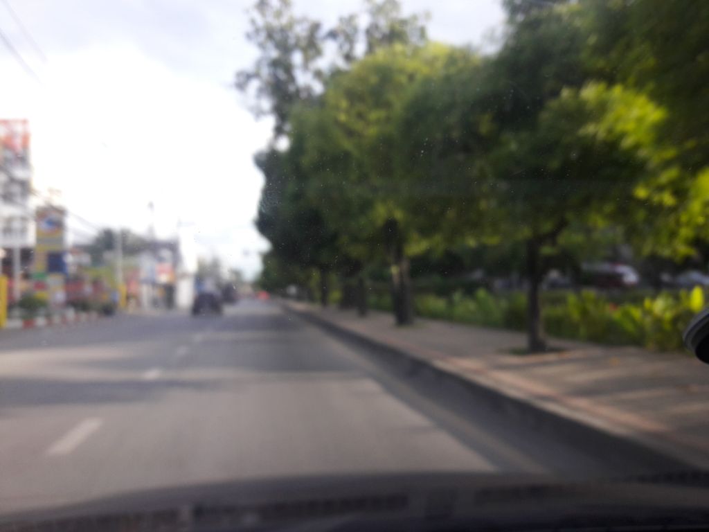 ภาพถนนตรงที่ CNX Thai Massage ตั้งอยู่ ถ่ายโดย ratchaphat พ.ศ. 2561 (2018) · A street-level view of where CNX Thai Massage stands, by ratchaphat in 2561 (2018)