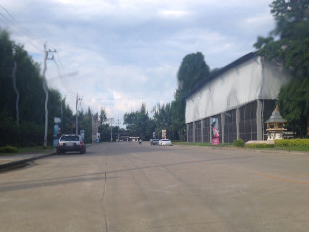 ภาพถนนตรงที่ Smart Coating And Services ตั้งอยู่ ถ่ายโดย jimwatana พ.ศ. 2558 (2015) · A street-level view of where Smart Coating And Services stands, by jimwatana in 2558 (2015)