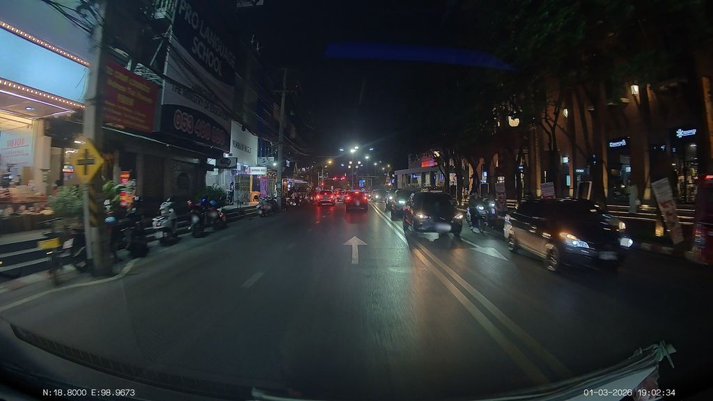 ภาพถนนตรงที่ Freitag Store ตั้งอยู่ ถ่ายโดย ThailandCambodia พ.ศ. 2569 (2026) · A street-level view of where Freitag Store stands, by ThailandCambodia in 2569 (2026)