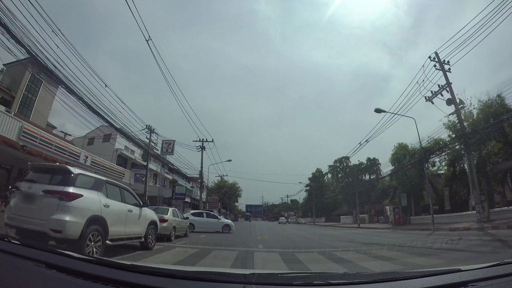 ภาพถนนตรงที่ ร้านกุญแจ เจ กุญแจ 2 ตั้งอยู่ ถ่ายโดย kaart_3 พ.ศ. 2562 (2019) · A street-level view of where ร้านกุญแจ เจ กุญแจ 2 · Ran Kunchae J Kunchae 2 stands, by kaart_3 in 2562 (2019)