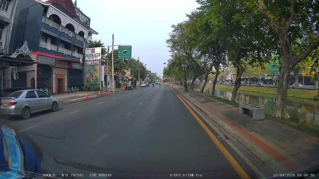ภาพถนนตรงที่ Joy beauty dream ตั้งอยู่ ถ่ายโดย ThailandCambodia พ.ศ. 2569 (2026) · A street-level view of where Joy beauty dream stands, by ThailandCambodia in 2569 (2026)