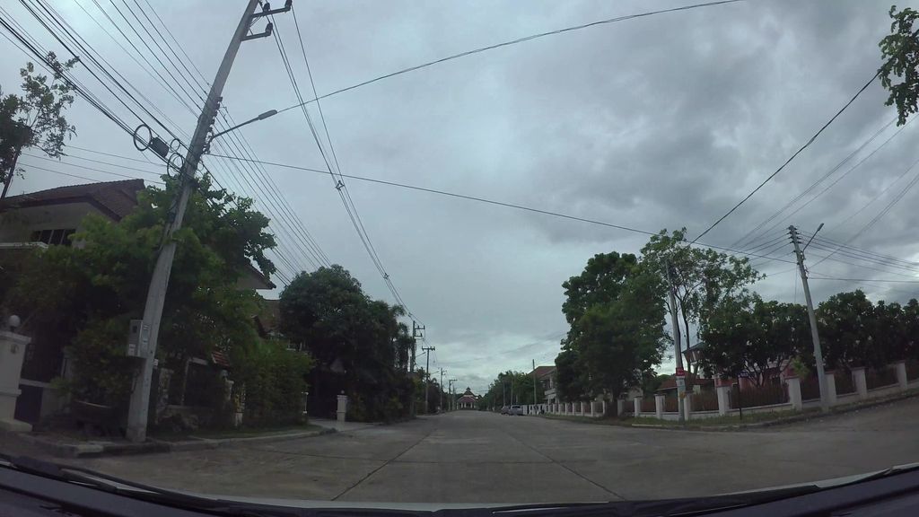 ภาพถนนตรงที่ มโนมยา เชียงใหม่ ตั้งอยู่ ถ่ายโดย kaart_3 พ.ศ. 2562 (2019) · A street-level view of where มโนมยา เชียงใหม่ · Manomya Chiang Mai stands, by kaart_3 in 2562 (2019)