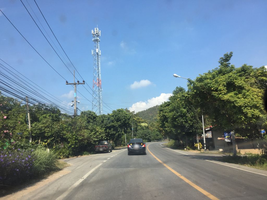 ภาพถนนตรงที่ เหงี่ยงถ้วย ตั้งอยู่ ถ่ายโดย kyoko พ.ศ. 2561 (2018) · A street-level view of where เหงี่ยงถ้วย · Ngiangthuai stands, by kyoko in 2561 (2018)