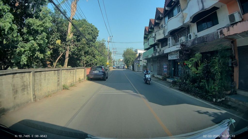 ภาพถนนตรงที่ หัตถเวชคลินิกการแพทย์แผนไทย ตั้งอยู่ ถ่ายโดย ThailandCambodia พ.ศ. 2569 (2026) · A street-level view of where หัตถเวชคลินิกการแพทย์แผนไทย · Hattha Wet Clinic Kan Phaet Phaen Thai stands, by ThailandCambodia in 2569 (2026)